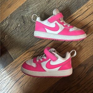 Nike Kids Pink and White Velcro Low-Top Sneakers Toddler size 7.5